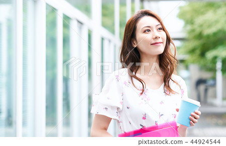 University student 44924544