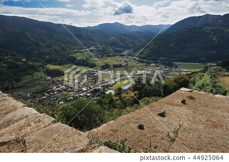 Tsuwano的城市景觀（從Tsuwano城堡觀看） 44925064