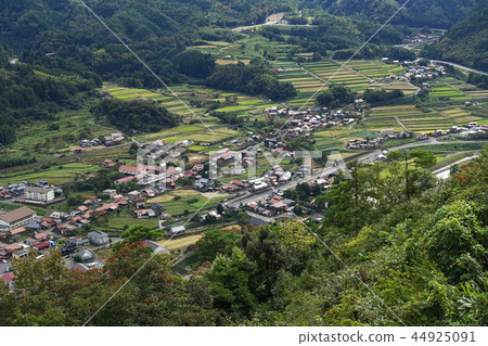 Tsuwano的城市景觀（從Tsuwano城堡觀看） 44925091