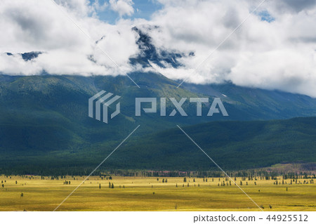 Scenic view of the snow-coverede in the Altai Scenic view of the snow-coverede in the Altai 44925512