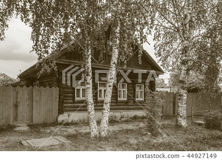 Old log house in the village 44927149