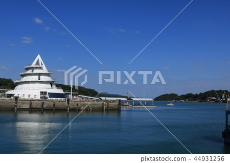Coast of Delta Town Port 44931256