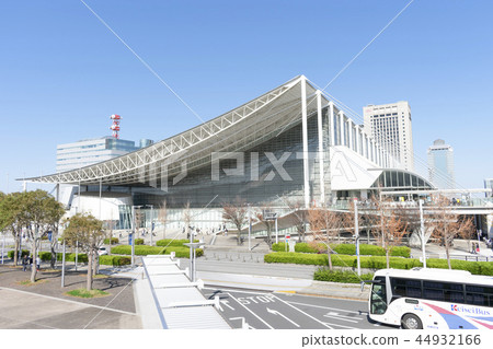 Makuhari Messe Hall 9-11 44932166