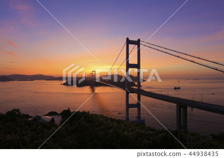 Kurushima Kaikyo Bridge Kurushima Kaikyo Bridge 44938435