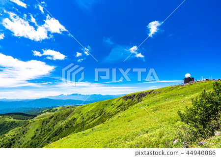 《Nagano Prefecture》 View of Kurumayama plateau and summit 《Nagano Prefecture》 View of Kurumayama plateau and summit 44940086
