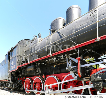 Ancient steam locomotive, Moscow  44942407