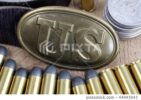 US Army Belt Buckle with revolver cartridges 44943643