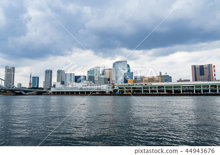 Tokyo Opposite landscape from Kachidoki Sumida River in cloudy sky and Tsukiji Market after closing 2018.10 b Tokyo Opposite landscape from Kachidoki Sumida River in cloudy sky and Tsukiji Market after closing 2018.10 b 44943676