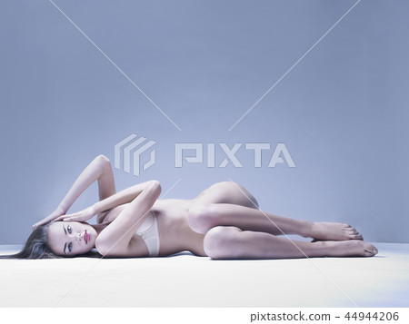 Young magnificent lady Young magnificent lady 44944206