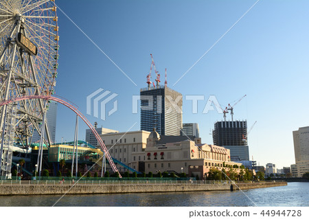Yokohama Minato Mirai 44944728