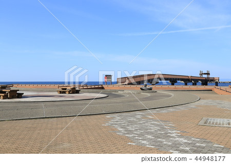 Road Station Echigo Izumozaki Tenri no Sato (Niigata Prefecture) Road Station Echigo Izumozaki Tenri no Sato (Niigata Prefecture) 44948177