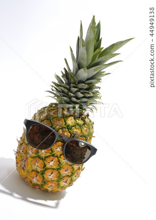 菠蘿你。 44949138