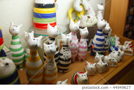 Budapest. Ceramic cats. Souvenirs from Budapest. Budapest. Ceramic cats. Souvenirs from Budapest. 44949627