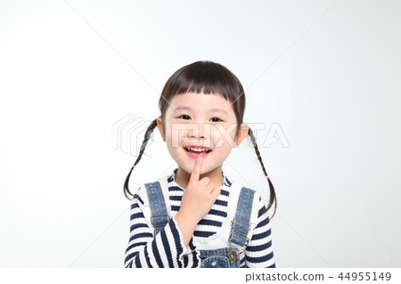 可愛的女孩 44955149