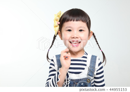 可愛的女孩 44955153