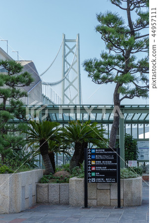 兵庫縣。舞子公園的信息板。 兵庫縣。舞子公園的信息板。 44957111