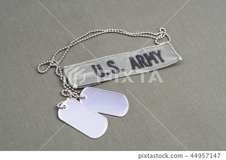 US ARMY Branch Of Service Tape with dog tags  44957147