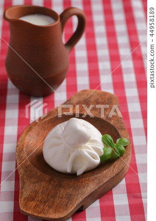 Burrata cheese Burrata cheese 44958189