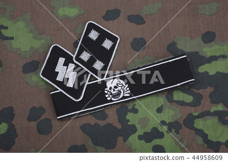 WW2 German Waffen-SS military insignia  44958609