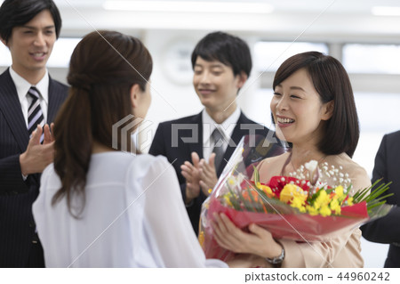 Business woman 44960242