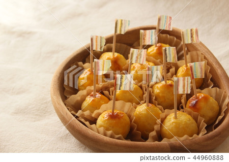 Perfect sweet potato 44960888