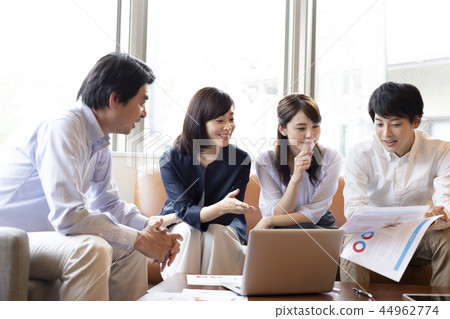  企業形象 44962774