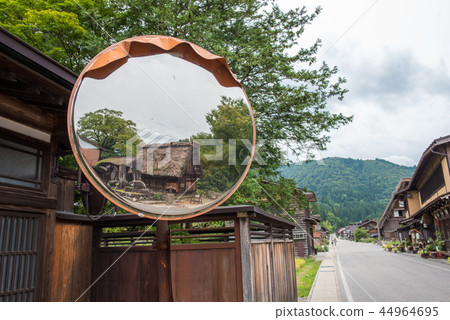 World Heritage Gifu Shirakawa-go 44964695