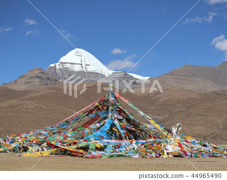 Gang Rinpoche Gang Rinpoche 44965490