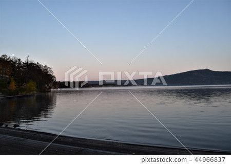 Hokkaido, Lake Akan in the morning Hokkaido, Lake Akan in the morning 44966837