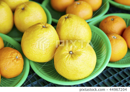 Supermarket image 44967204