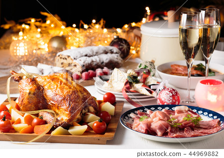 Christmas dinner 44969882