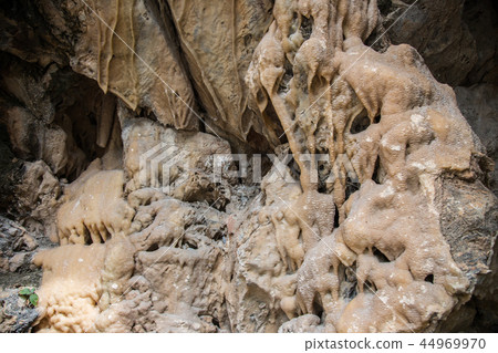Stalactites and stalagmites stone at cave Stalactites and stalagmites stone at cave 44969970