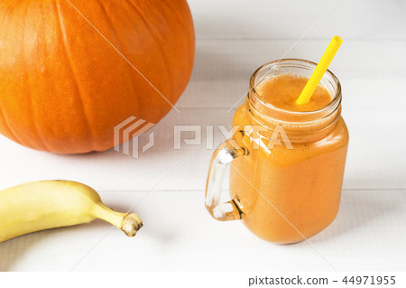 pumpkin cocktail smoothie drink pumpkin cocktail smoothie drink 44971955