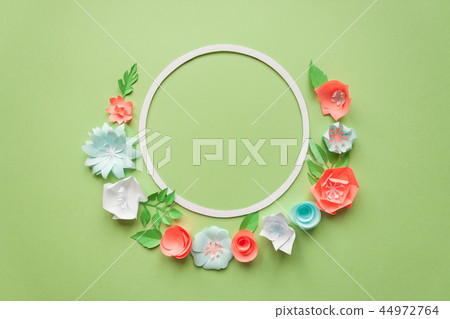 Round frame with color paper flowers Round frame with color paper flowers 44972764