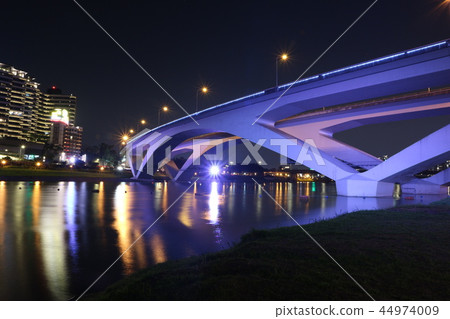 台灣新北市碧潭觀光景點 44974009