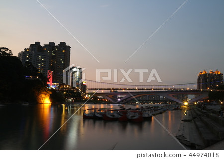 台灣新北市碧潭觀光景點 44974018