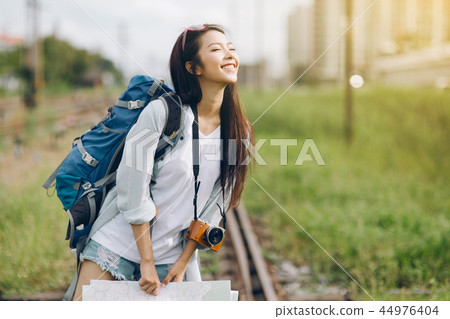 Beautiful Asia woman traveler,travel concept Beautiful Asia woman traveler,travel concept 44976404