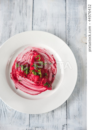 Scaloppini - chicken with beetroot sauce 44976432