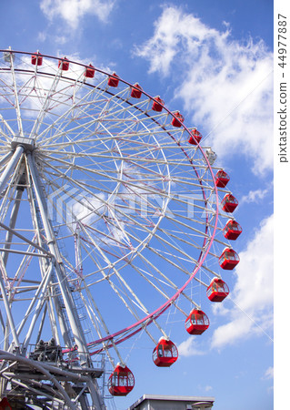 Ferris wheel and blue sky 44977887