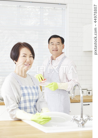 洗碗,廚房,情侶 洗碗,廚房,情侶 44978807