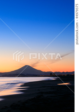 Evening view Fuji of Kanagawa _ Shonan Evening view Fuji of Kanagawa _ Shonan 44979375