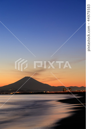 Evening view Fuji of Kanagawa _ Shonan 44979383