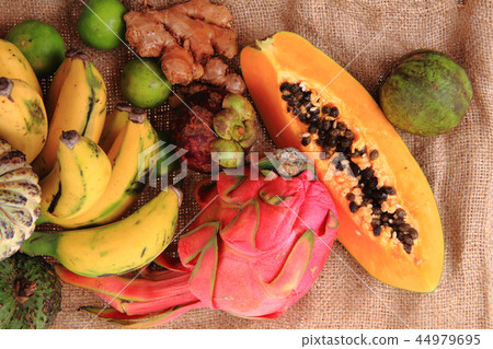 papaya annona bannana dragonfruit papaya annona bannana dragonfruit 44979695