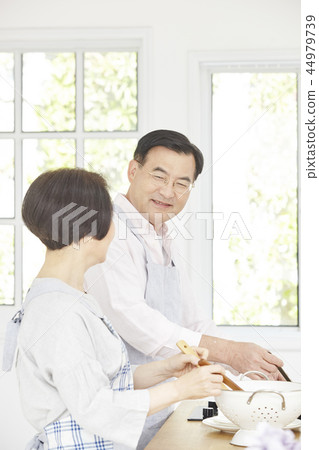 Cooking, Kitchen, Couple Cooking, Kitchen, Couple 44979739