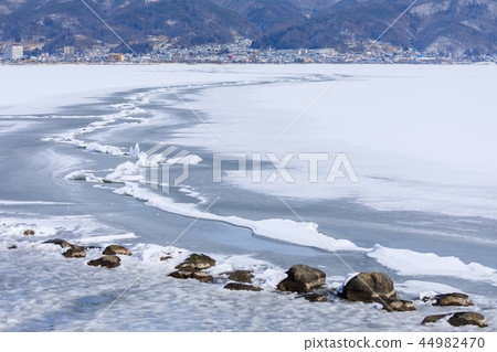 Lake Nagano Suwa _ Okami Pass 44982470