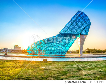 高跟鞋教堂 台灣 嘉義 布袋 ChiaYi Taiwan high-heeled church 高跟鞋教堂 台灣 嘉義 布袋 ChiaYi Taiwan high-heeled church 44983498