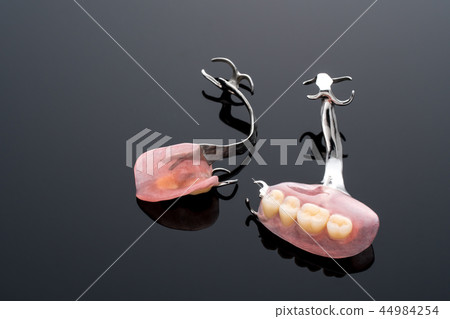 假牙 假牙 44984254