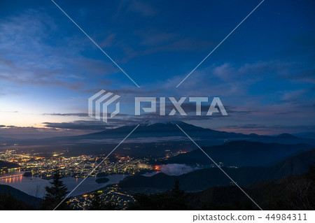 “絕妙的景色”富士山,黎明“山梨” “絕妙的景色”富士山,黎明“山梨” 44984311
