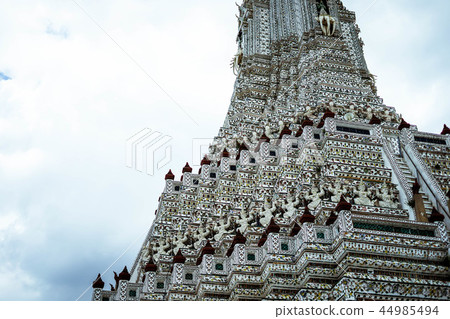 Wat Arun 44985494