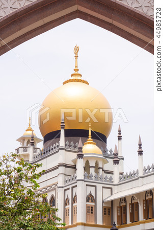 Masjid sultan in Singapore 44985728